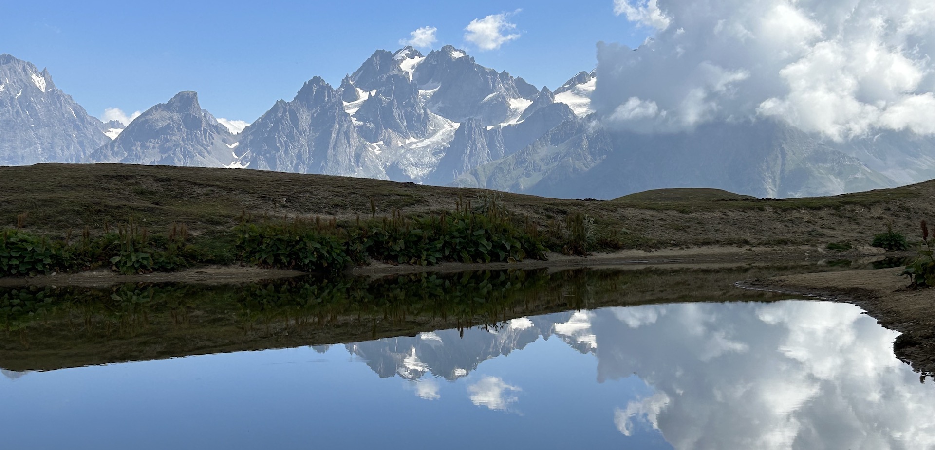 Stepantsminda und Mt. Kazbegi